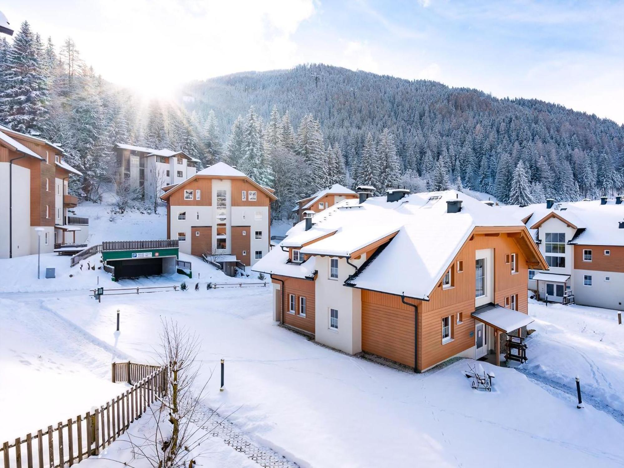 Landal Bad Kleinkirchheim Hotel Buitenkant foto