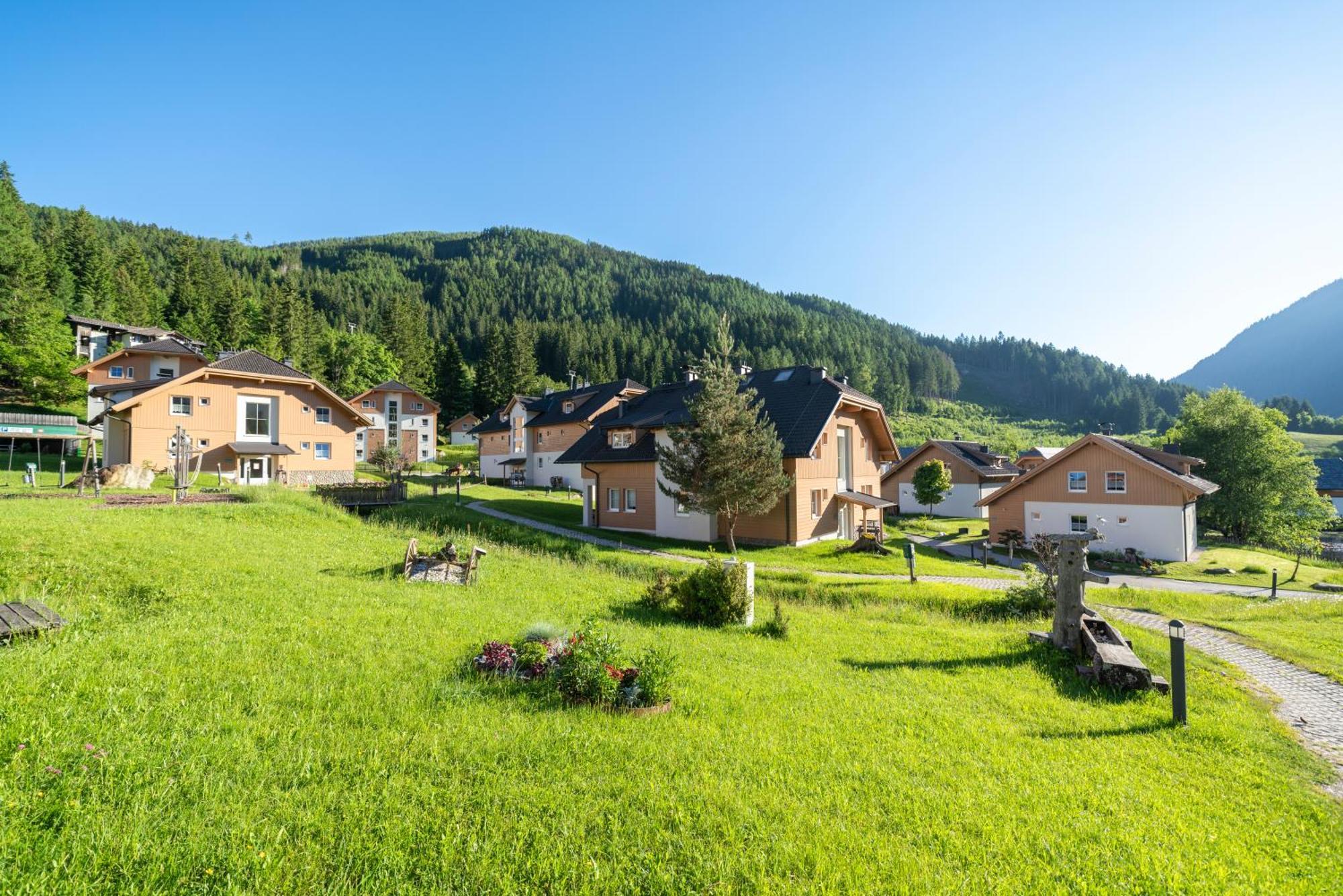 Landal Bad Kleinkirchheim Hotel Buitenkant foto